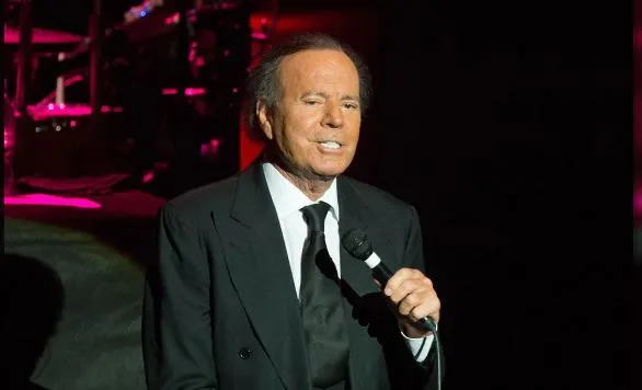 julio-iglesias-696a11097cdc5
