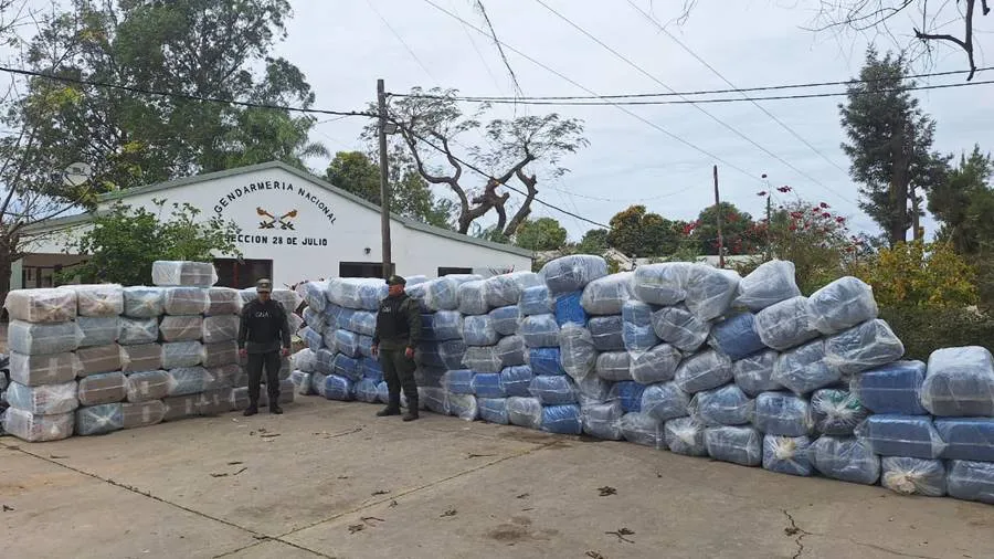 dos_procedimiento_en_salta_-_narcotrafico_y_contrabando_2