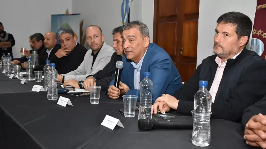 110338-el-comite-de-emergencia-climatica-coordino-acciones-preventivas-con-intendentes-del-valle-de-lerma