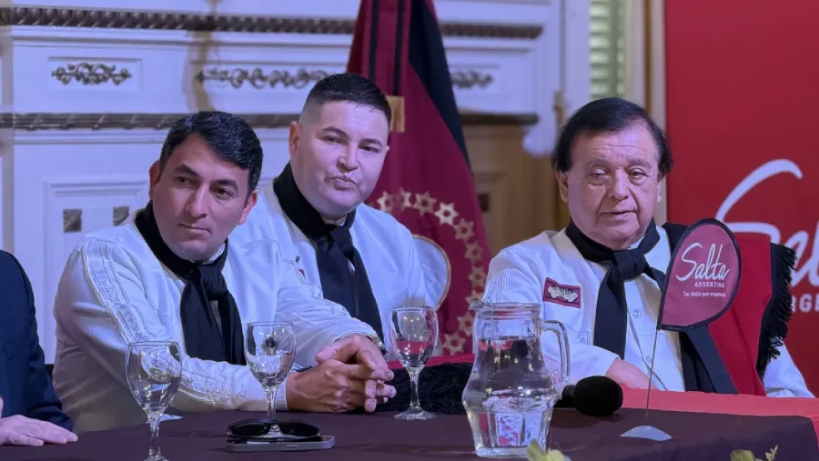 22354-oran-se-prepara-para-celebrar-su-232-aniversario-con-una-nutrida-agenda-y-un-gran-festival-de-alcance-nacional