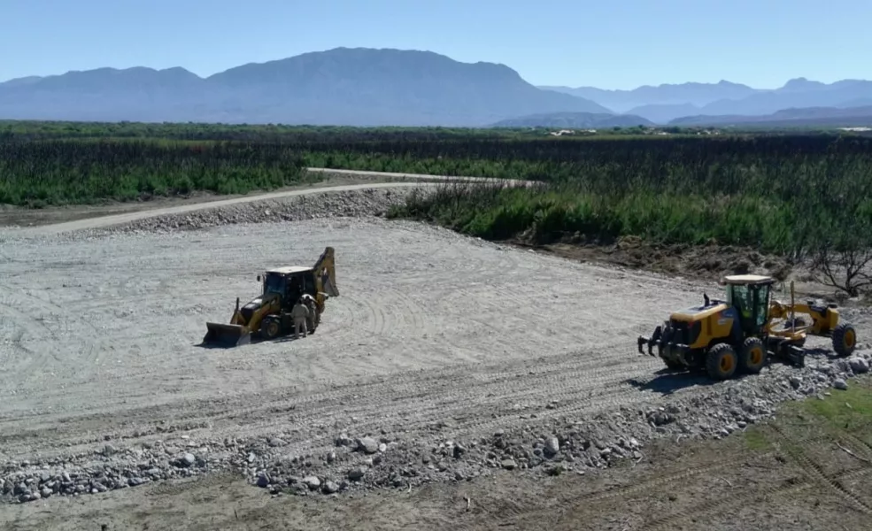 15899-en-cafayate-sigue-la-construccion-de-una-nueva-planta-depuradora-y-la-colectora-maxima