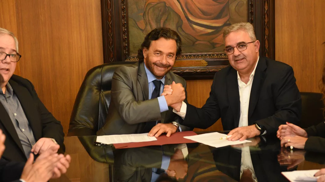 16603-gustavo-saez-gobernador-de-salta-y-raul-jalil-de-catamarca-impulsan-el-desarrollo-del-proyecto-minero-diablillos-plata