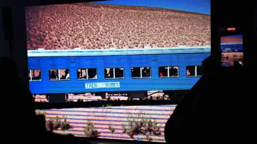 108360-el-tren-a-las-nubes-ya-tiene-su-cancion-oficial-un-ensamble-de-voces-le-rinde-homenaje