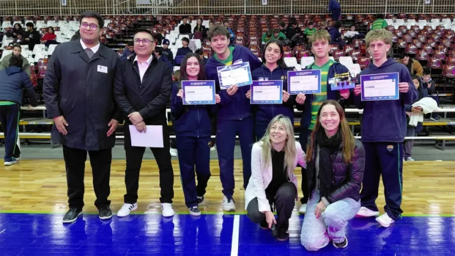 109565-dos-equipos-de-escuelas-saltenias-viajaran-a-neuquen-para-disputar-la-final-nacional-de-la-copa-robotica-2026