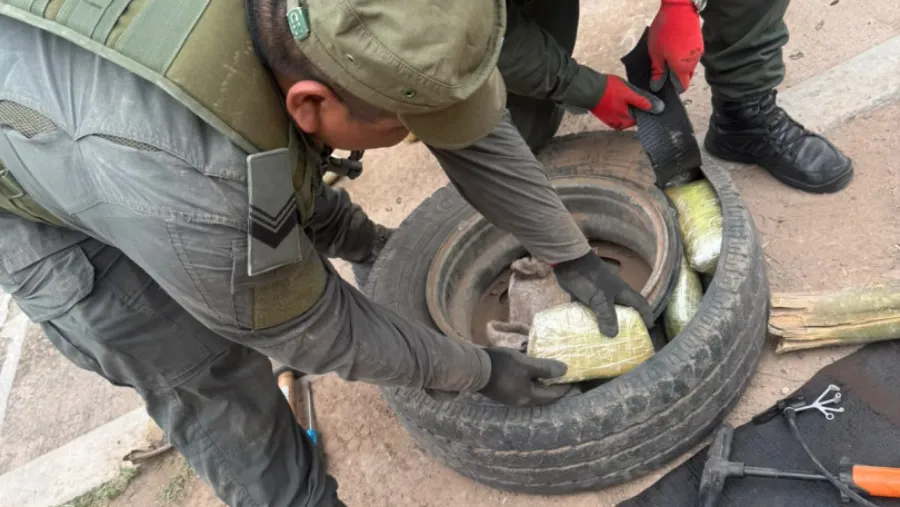 marihuana-_santiago_del_estero-_un_detenido_4