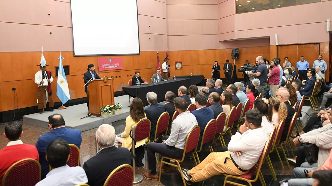 104131-4000-millones-en-creditos-para-financiar-a-pymes-proyectos-sostenibles-y-empresas-lideradas-por-mujeres