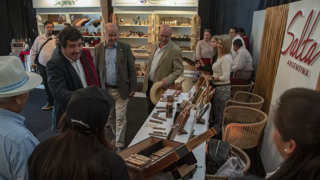 13913-funcionarios-provinciales-acompaniaron-la-apertura-de-la-81-expo-rural-saltenia