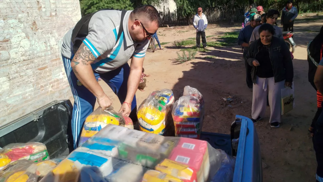 16914-comienza-la-entrega-de-focalizados-a-familias-originarias-de-embarcacion-20250420132843