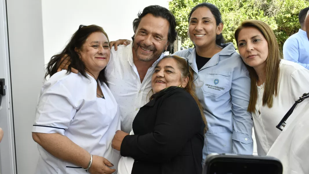 17157-el-hospital-de-rosario-de-la-frontera-sumara-64-camas-y-nuevo-edificio-para-el-de-el-potrero-saenz-verifico-las-dos-obras