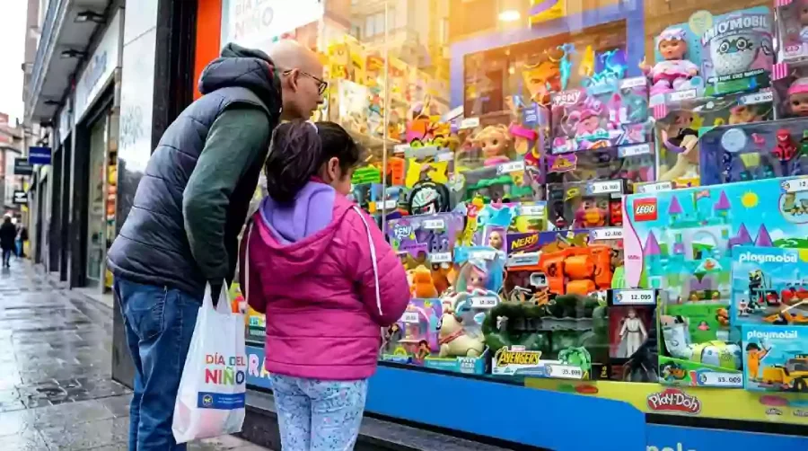 109437-dia-del-ninio-recomiendan-comprar-de-manera-segura-y-cuidar-los-derechos-de-los-consumidores-20260811154805
