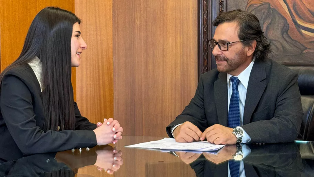 102524-el-gobernador-saenz-avanza-en-una-agenda-de-trabajo-para-brindar-mas-oportunidades-a-los-jovenes-saltenios