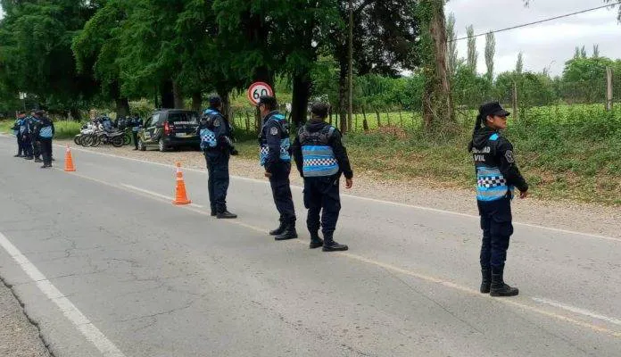 WhatsApp-Image-2025-10-27-at-08.39.57-2-696x478