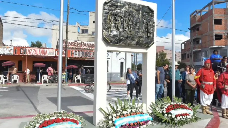 22722-salta-conmemoro-el-444-aniversario-de-su-fundacion