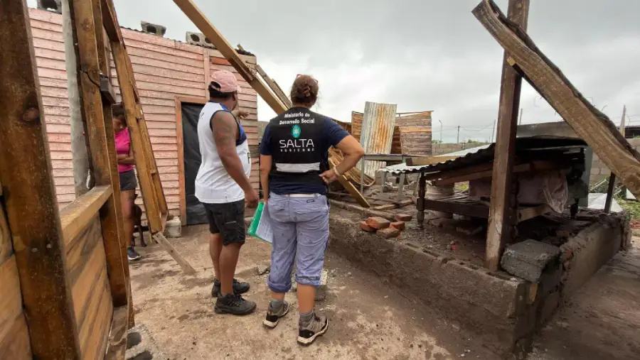 17591-asistencia-a-familias-de-metan