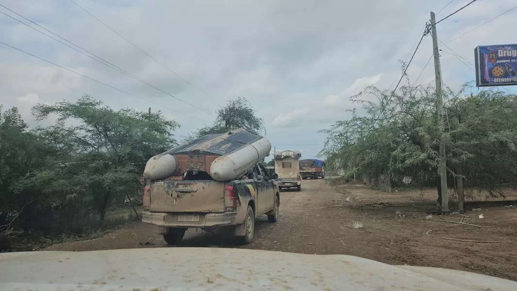 16456-rio-pilcomayo-el-trabajo-de-asistencia-y-contencion-es-de-24-horas-en-todo-el-territorio-afectado