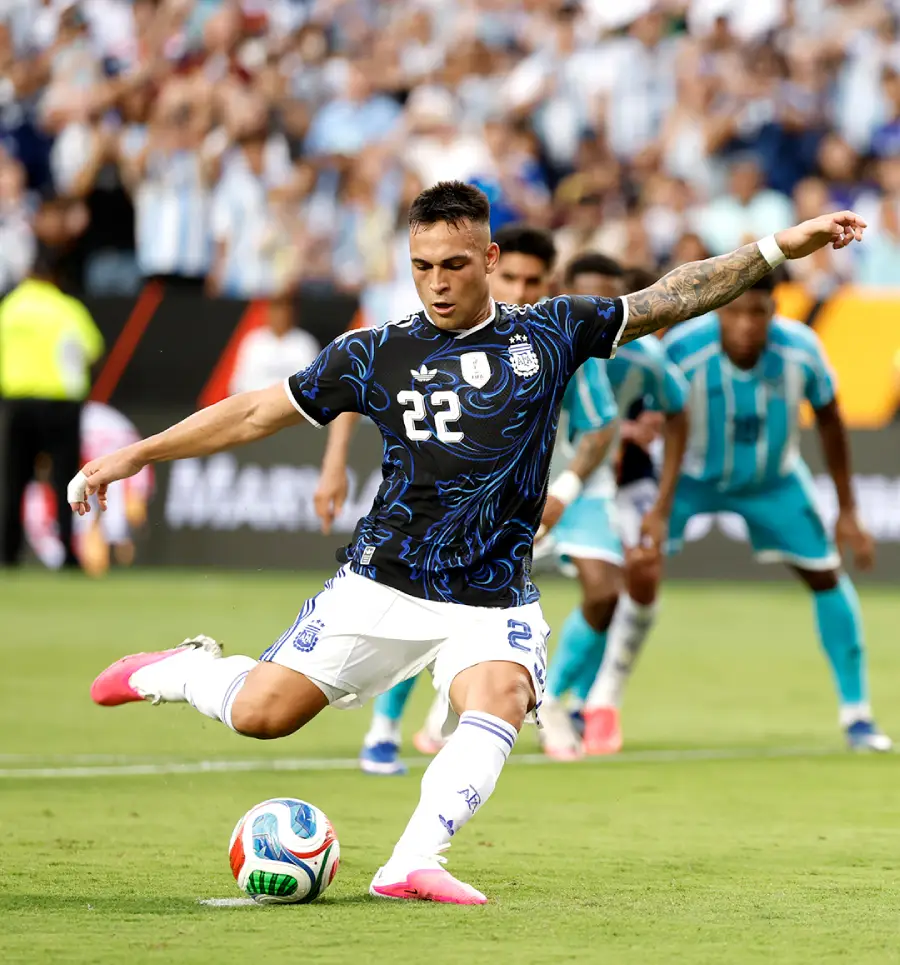 🎙️ Lautaro Martínez- “Tenemos que ir a defender lo que logramos en Qatar. Va a ser duro, pero v.jpg-6a24dd8921c9e