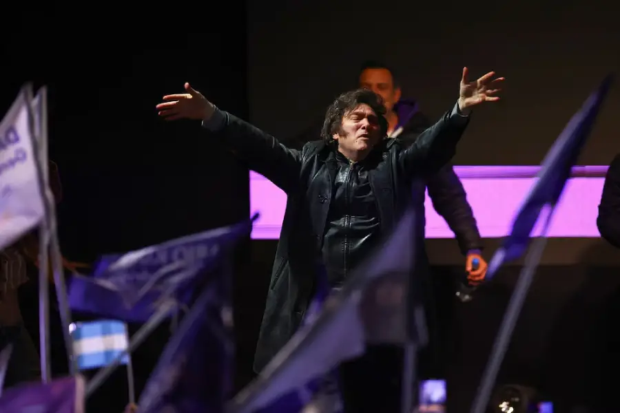 PWAZC7DJIZH6BBLYBAWDAPVNEE