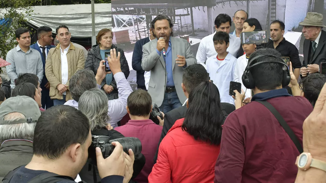 16812-saenz-inauguro-en-tartagal-obras-destinadas-a-impulsar-el-desarrollo-urbanistico-del-barrio-provincias-unidas