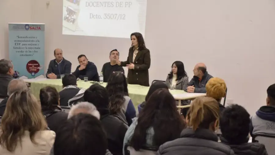 23582-alumnos-de-escuelas-tecnicas-realizaran-sus-practicas-profesionalizantes-en-la-municipalidad-de-salta