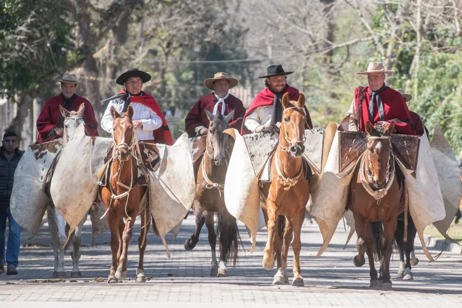 103177-el-gobernador-saenz-compartio-las-celebraciones-en-honor-a-san-lorenzo-martir-20250810185750