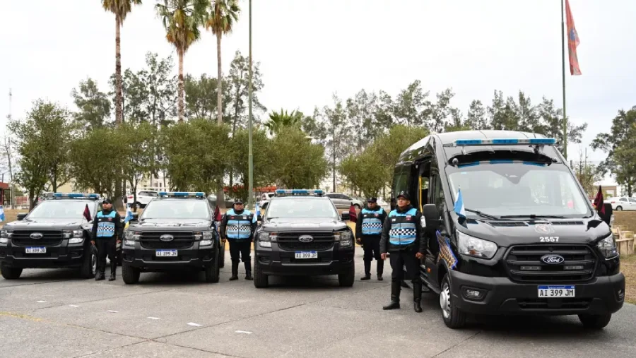 22441-con-nuevas-unidades-para-seguridad-vial-la-provincia-ya-renovo-el-60-del-parque-automotor-de-la-policia