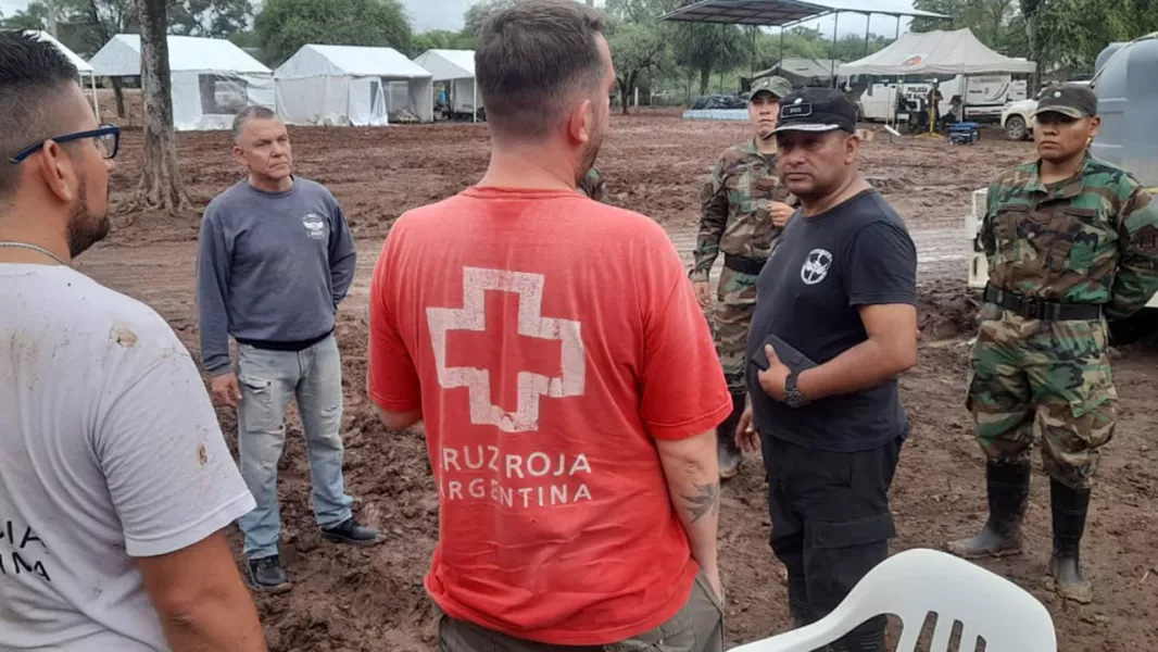 11167-asistencia-permanente-a-personas-afectadas-por-el-desborde-del-pilcomayo