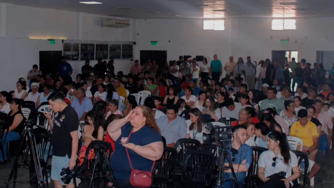 15935-el-ipv-sorteo-40-viviendas-que-el-gobierno-provincial-finalizo-en-apolinario-saravia