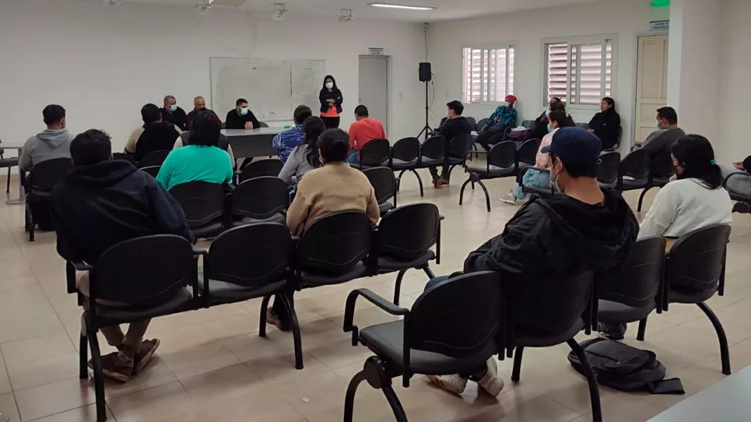 103111-el-hospital-de-embarcacion-inicio-el-proceso-para-formar-enfermeros-bilingues