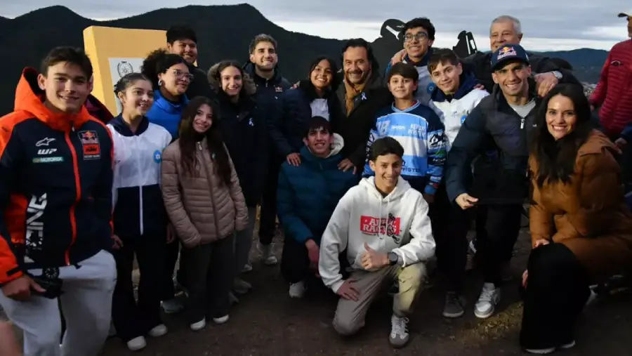 23178-saenz-ratifico-al-deporte-como-politica-de-estado-con-un-homenaje-en-el-aladelta