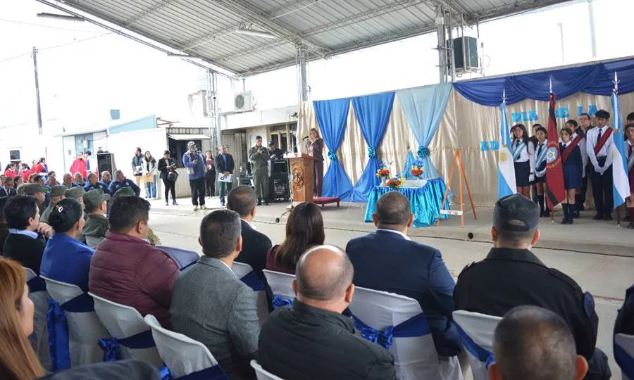 504783064_708397795233087_4561480180649043145_n