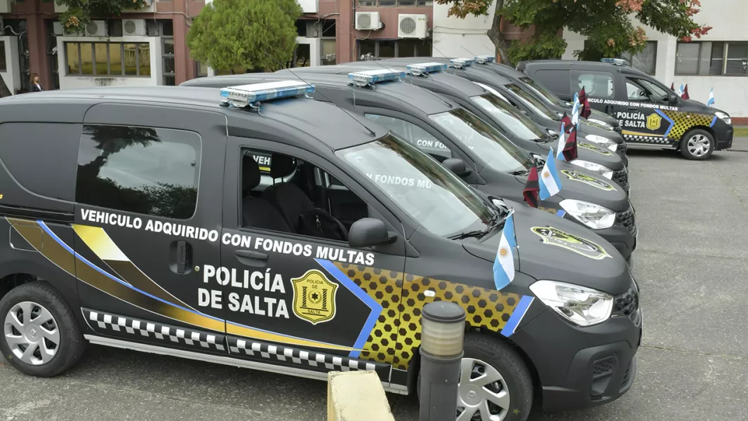 11524-mas-de-270-nuevos-moviles-incorporados-en-la-gestion-del-gobernador-saenz-al-parque-automotor-de-la-policia-de-salta