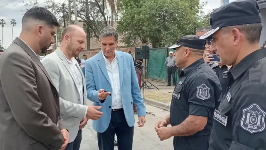 24986-nuevas-motos-para-potenciar-el-patrullaje-preventivo-en-el-valle-de-lerma