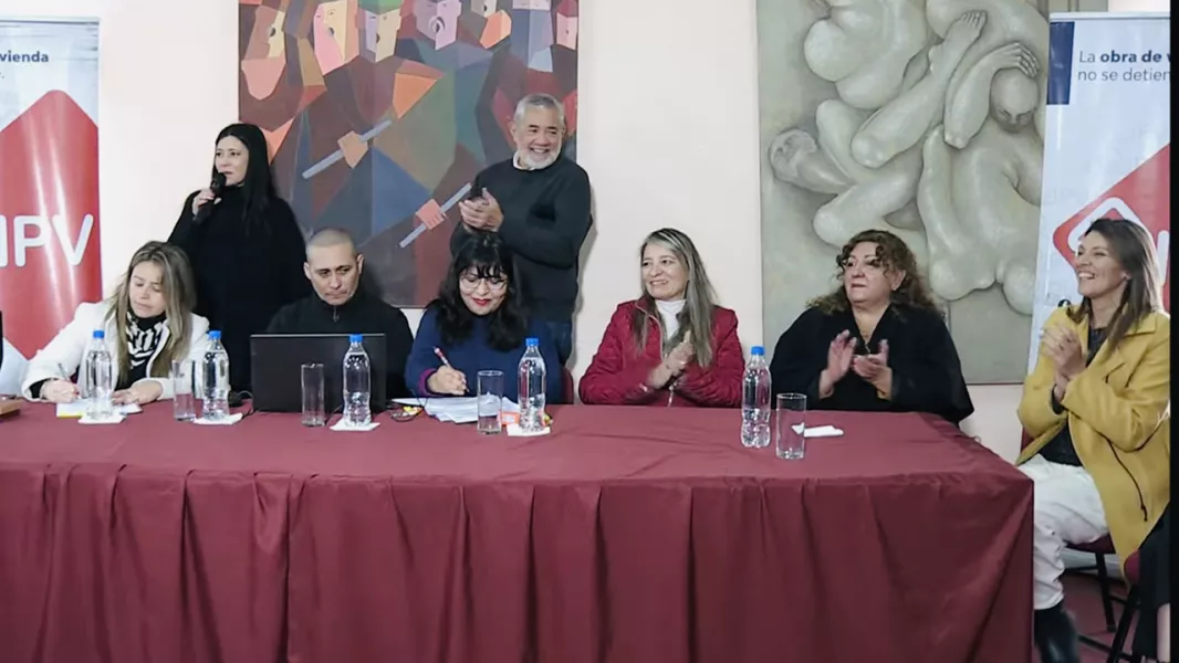 102933-el-gobierno-sorteo-16-terrenos-con-servicios-en-la-vinia