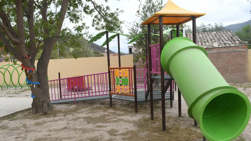 15087-el-gobernador-saenz-habilito-un-nuevo-edificio-para-190-jardineritos-en-la-zona-sudeste-de-capital