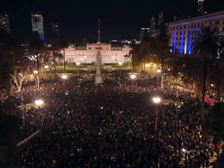 plaza-de-mayo-misa-ricotera-Captura-de-pantalla-2026-06-05-194859-6a235296341c5