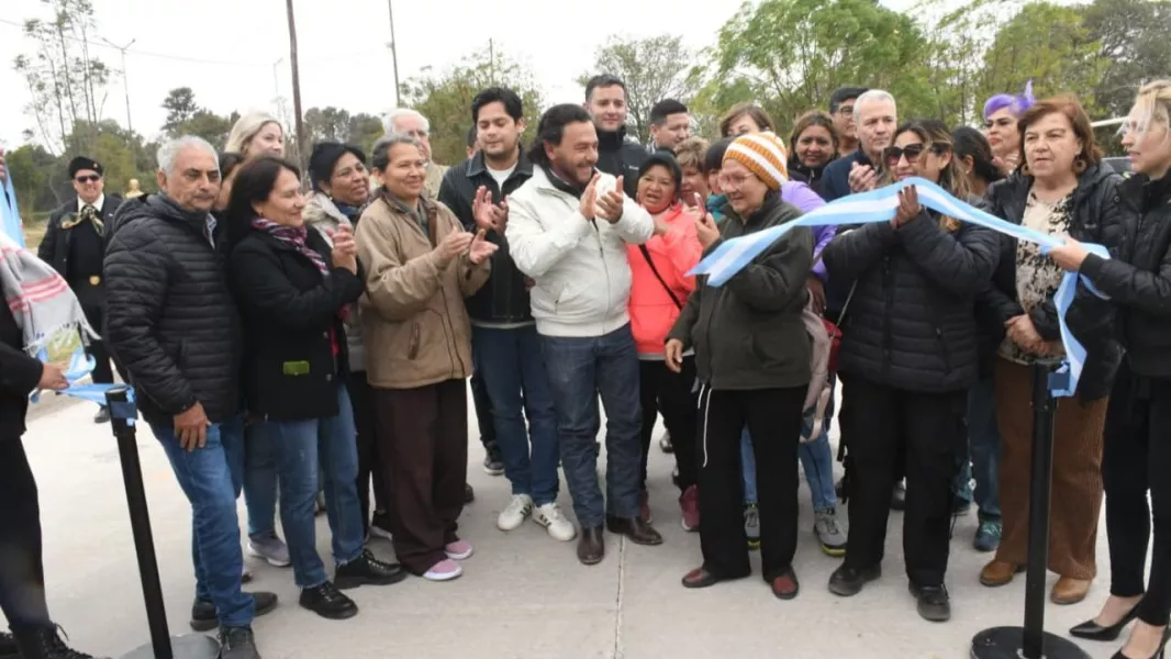 103442-tartagal-el-gobernador-saenz-inauguro-obras-urbanas-en-barrio-adolfo-guemes