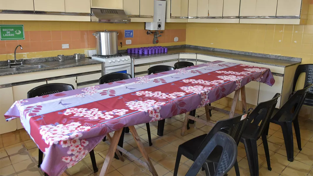 17181-abre-sus-puertas-el-hogar-de-noche-el-gobernador-habilito-el-refugio-para-las-personas-en-situacion-de-calle