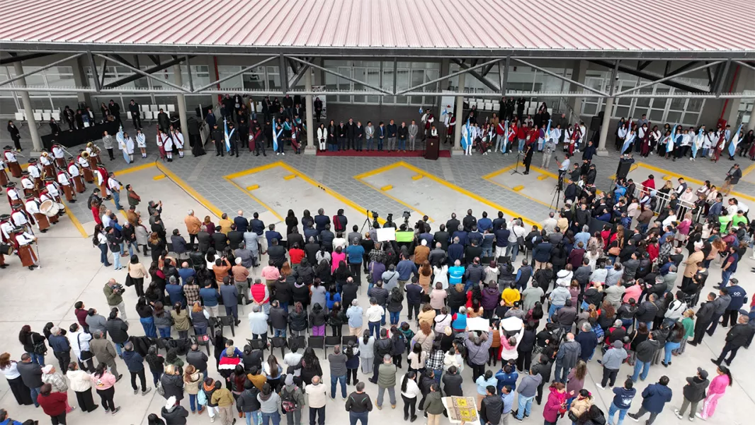 18936-gustavo-saenz-la-terminal-de-guemes-es-de-salta-pagada-y-terminada-por-los-saltenios