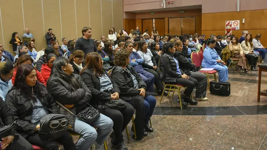 23459-salud-publica-fortalece-el-trabajo-territorial-de-los-agentes-sanitarios-con-un-nuevo-paradigma-tecnologico-20260603175224