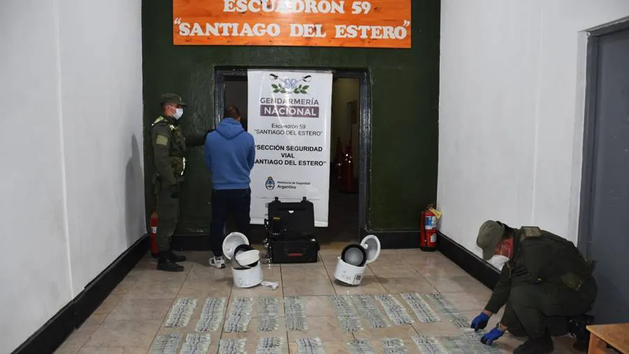 193.400_dolares_sgp_del_estero_3