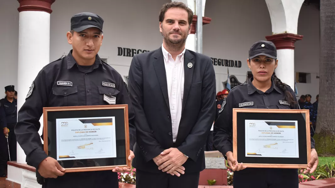 11292-policias-recibieron-reconocimientos-por-actos-meritorios