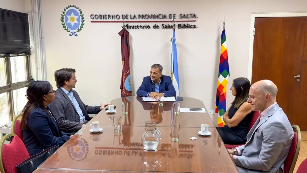 105420-salud-publica-firmo-un-convenio-para-fortalecer-la-asistencia-sanitaria-especializada-en-la-puna