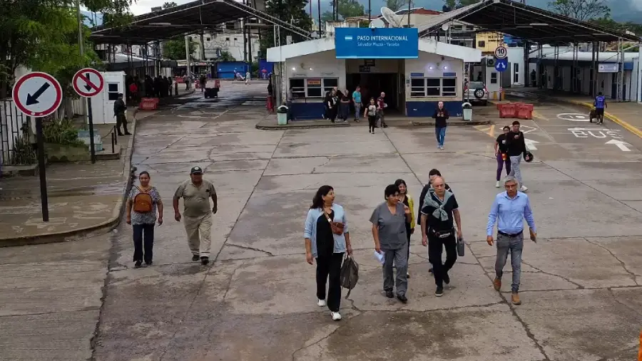 22337-fortalecen-acciones-de-trabajo-binacional-con-bolivia-ante-el-brote-de-chikungunya-en-la-frontera