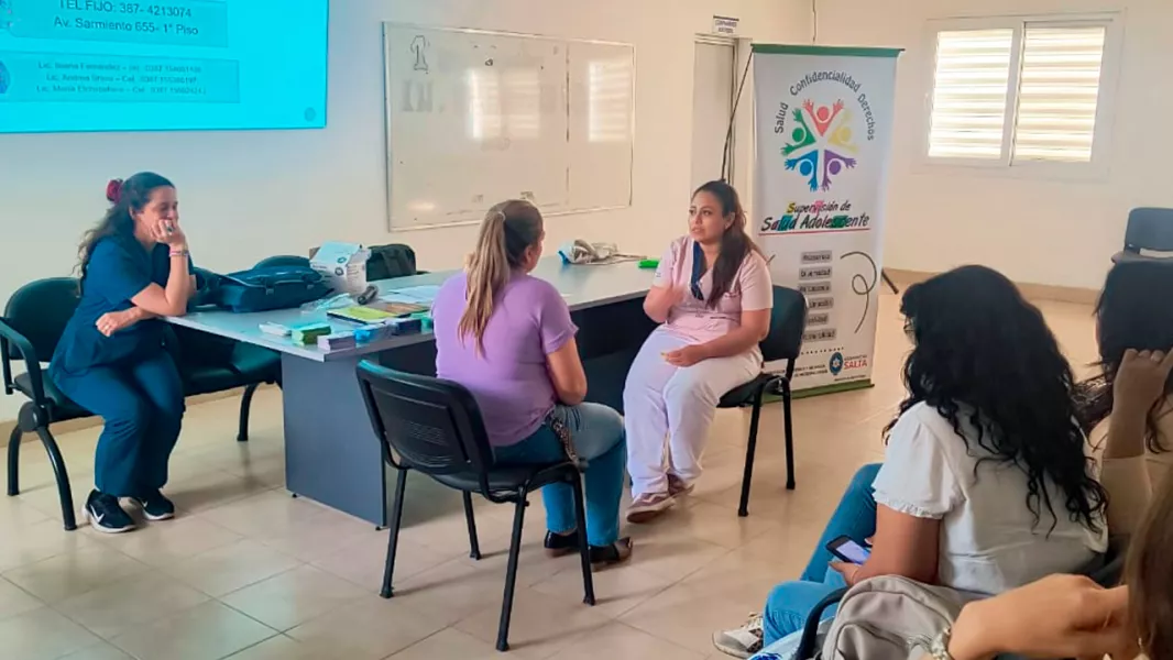 104018-funcionara-una-asesoria-de-salud-integral-adolescente-en-embarcacion-y-en-general-ballivian