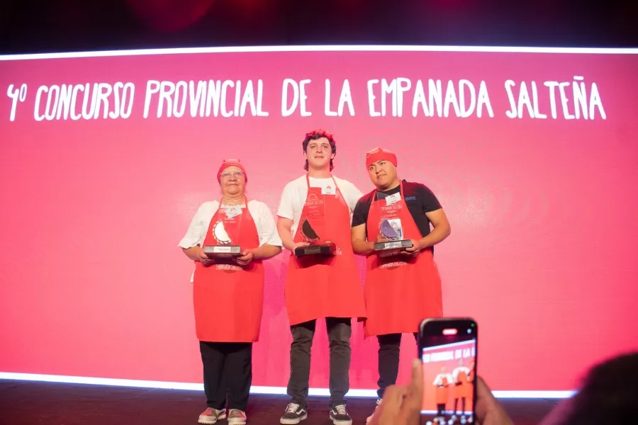 100952-matias-michel-de-san-lorenzo-es-el-nuevo-embajador-de-la-empanada-saltenia