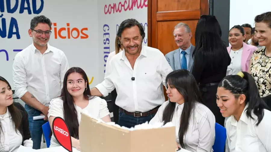 25034-saenz-inauguro-en-vespucio-la-12-sede-upateco-transformamos-esta-casa-abandonada-en-la-casa-de-los-suenios-de-140-jovenes