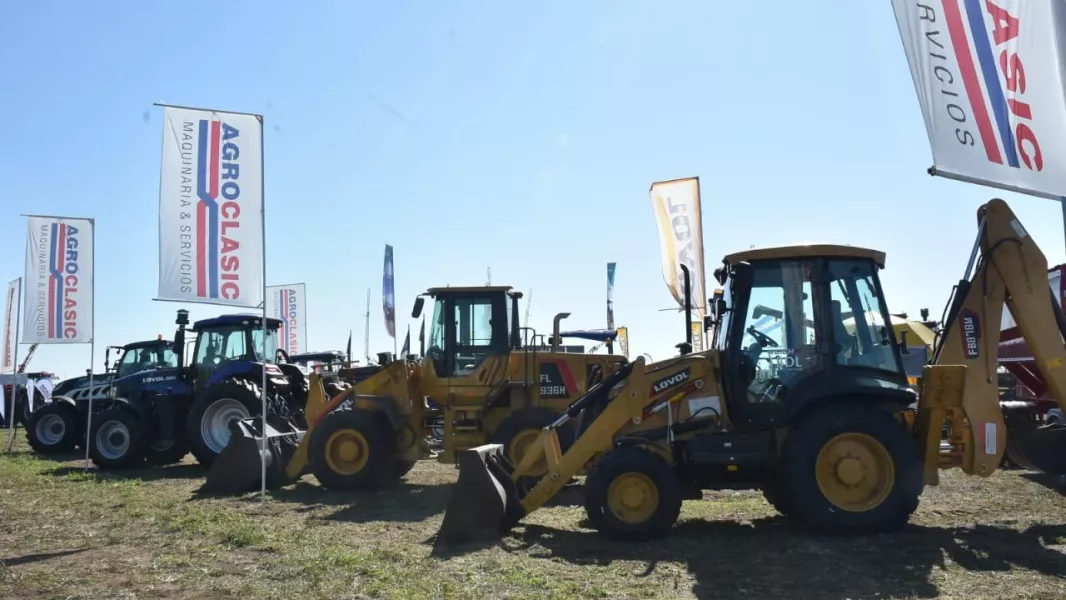 16780-saenz-encabezo-la-inauguracion-de-la-primer-expo-prograno-edicion-lajitas-la-muestra-agricola-mas-grande-del-norte-argentino