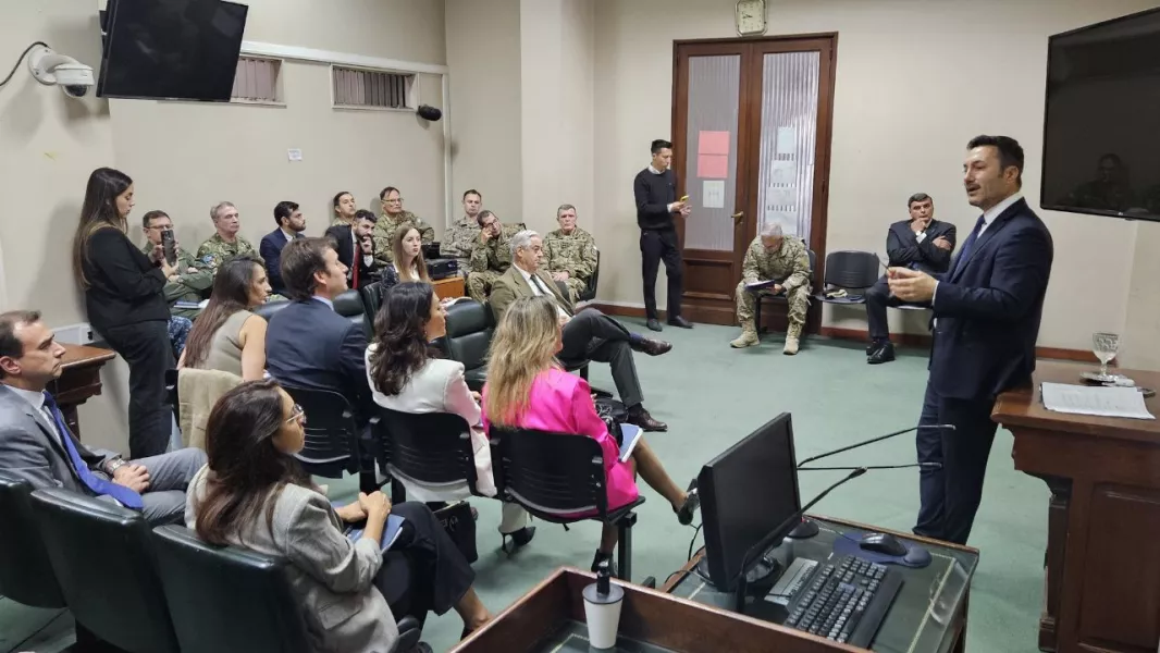 101649-primera-mesa-de-articulacion-y-analisis-para-la-ejecucion-del-plan-operacion-roca-20250515184721