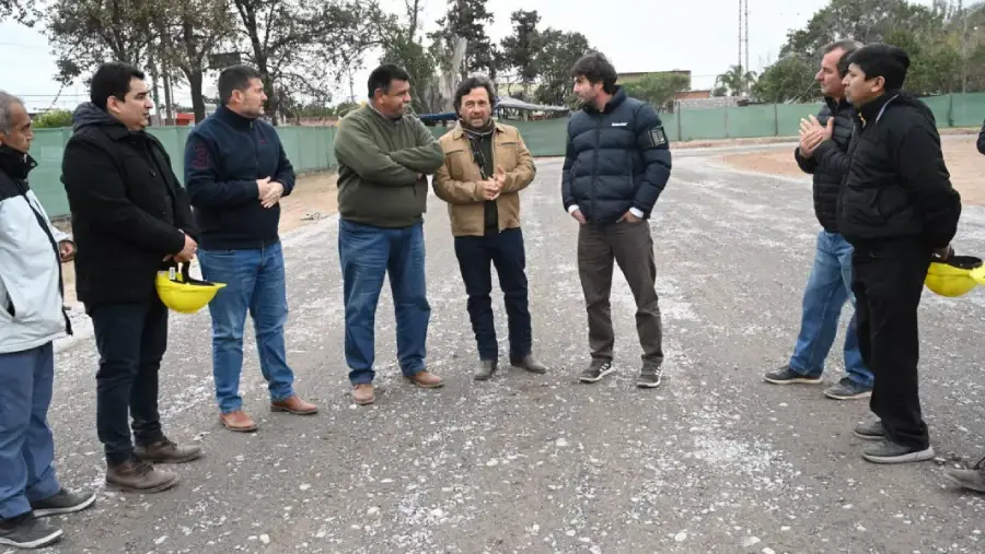 109210-saenz-en-el-carril-cumplimos-el-compromiso-con-nuestros-jovenes-y-tendran-su-pista-de-patinaje-profesional