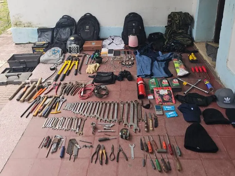 WhatsApp-Image-2025-03-28-at-2.42.53-PM-825x1024